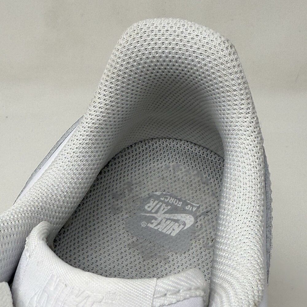 Nike Air Force 1 '07 Low Womens 9.5 Triple White Leather Athletic Shoes Sneakers - Picture 12 of 16